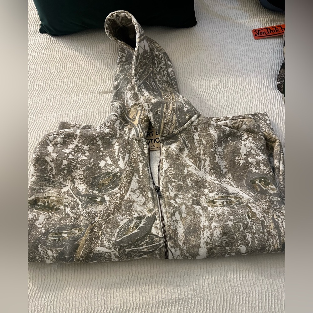 Camo Zip-Up Hoodie- Art & Motion